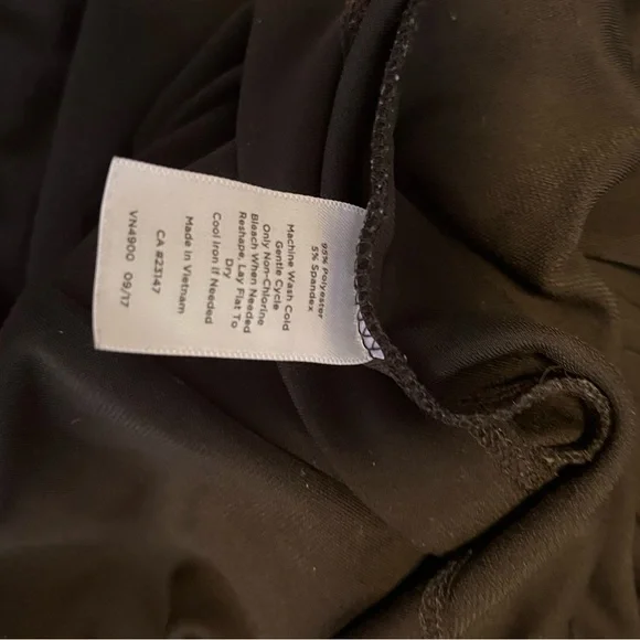 Talbots Black Jersey Dress with White Trim Elbow 3/4 Sleeve Size Large Petitie - Picture 10 of 10